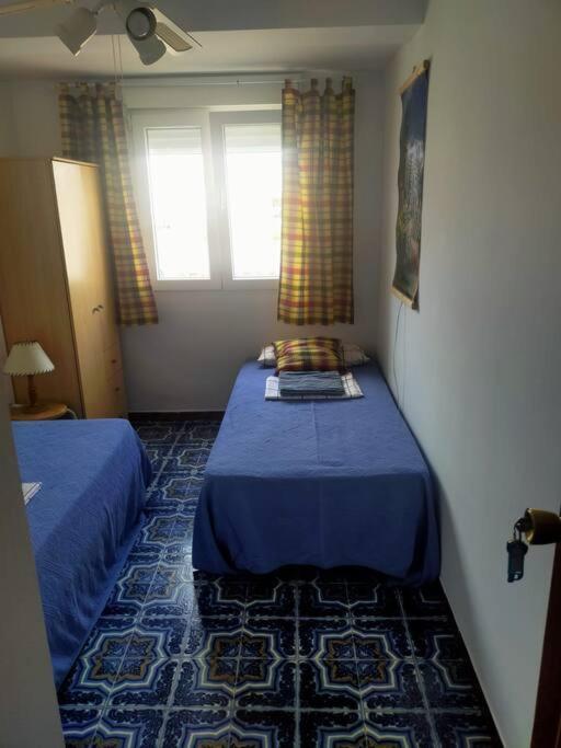 Apartamento Grande, La Mar Esta 5 Minutos Andando Denia Exterior photo
